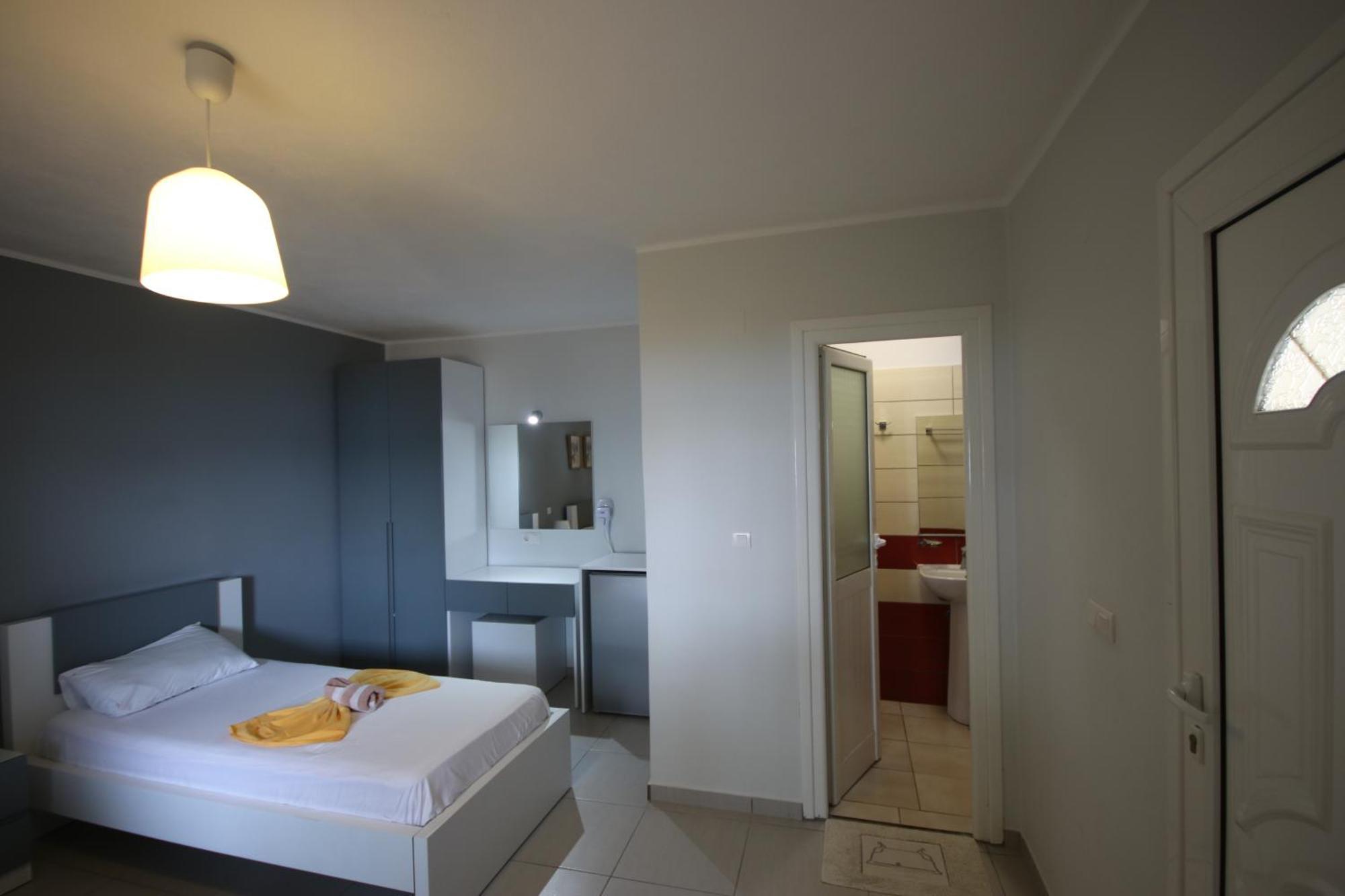 Hotel Potami Beach - Mondi Goro Himare Exterior foto